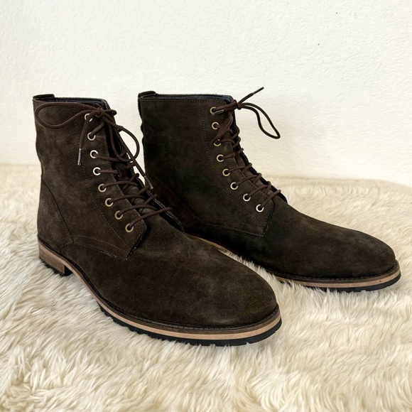 Elegant Dark Brown Lace-Up Men's Boots - Picture 1 of 8
